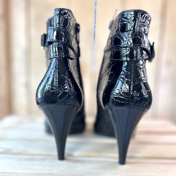 Antonio Melani Black Patent Leather Croc Embossed Ankle Booties - Picture 7 of 16